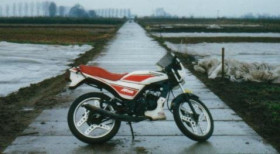 Kawasaki AR 50